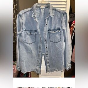 Light Blue Denim Button-Up Shirt Women’s size small